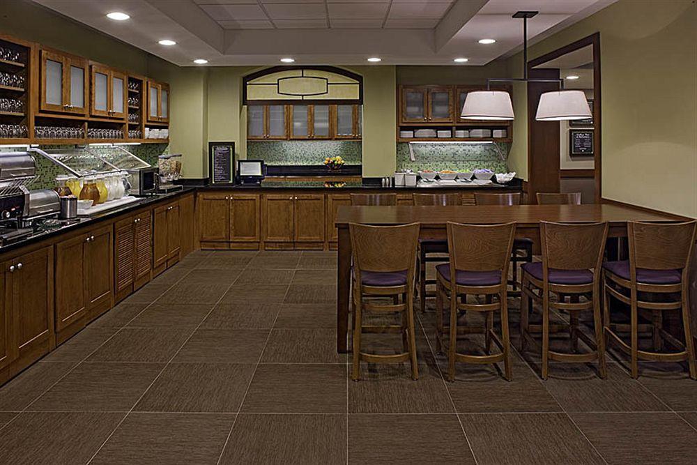 Hyatt Place Cincinnati Blue Ash Restaurante foto