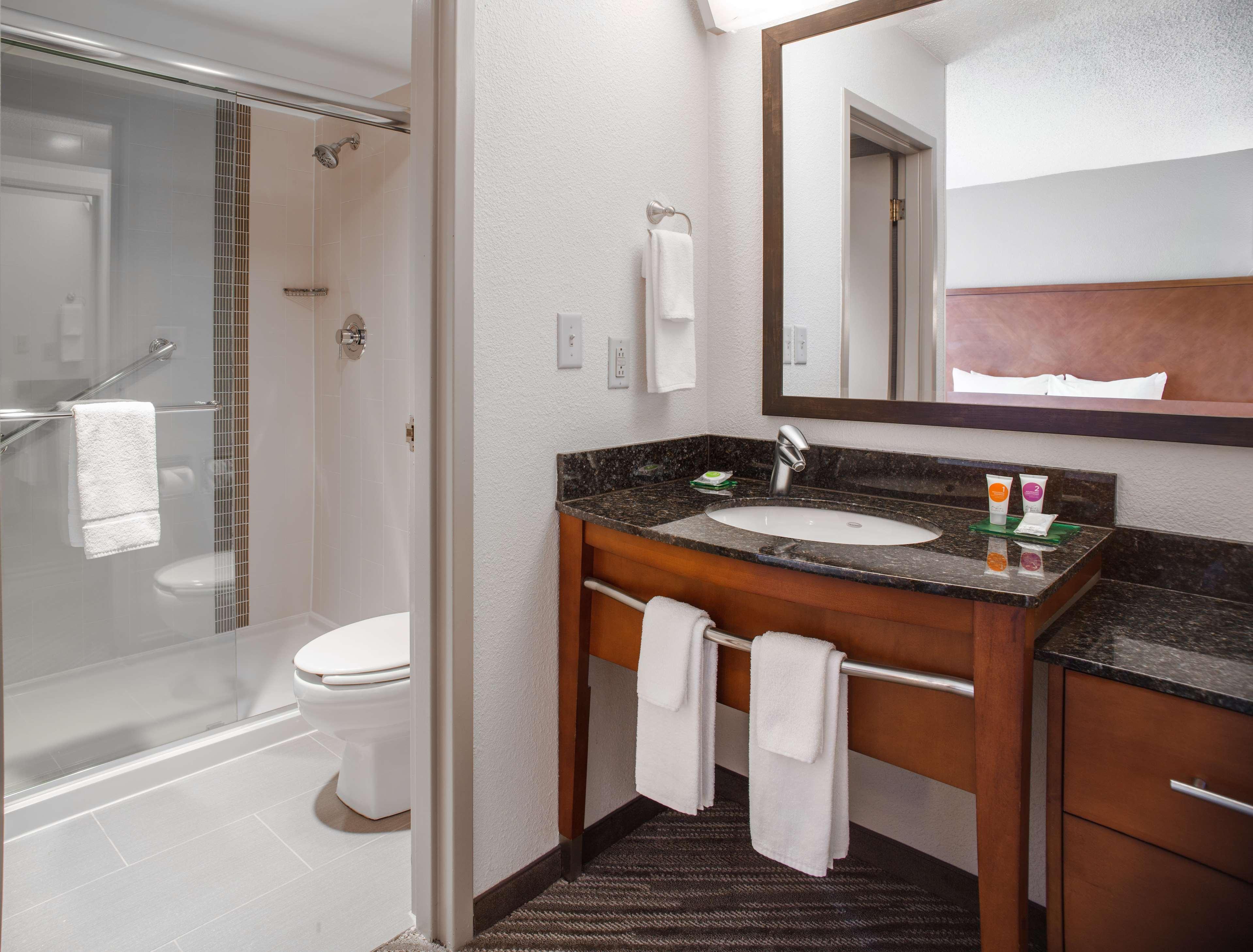 Hyatt Place Cincinnati Blue Ash Exterior foto