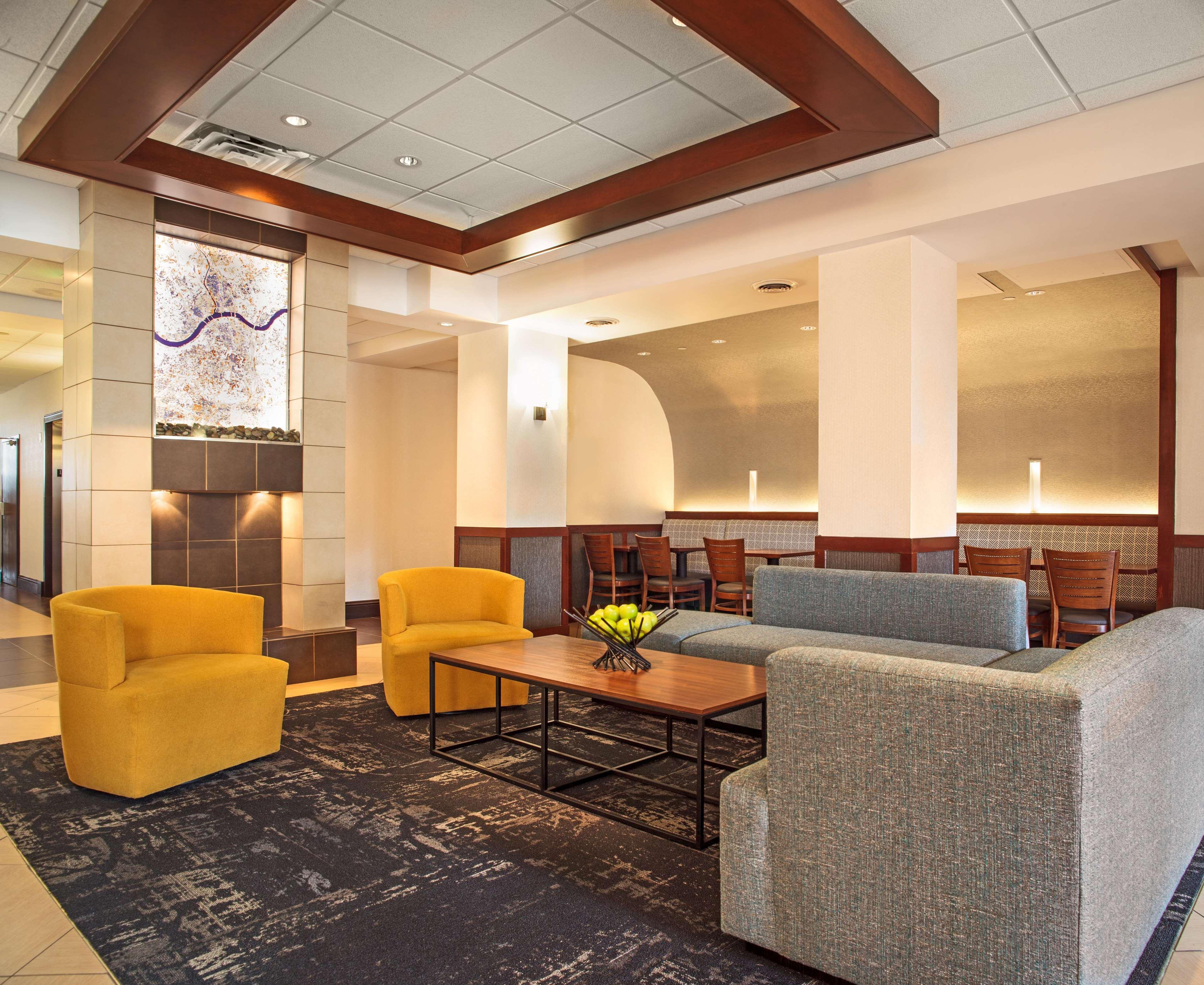 Hyatt Place Cincinnati Blue Ash Exterior foto